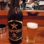 味の山屋 - ビールはサッポロ黒ラベル