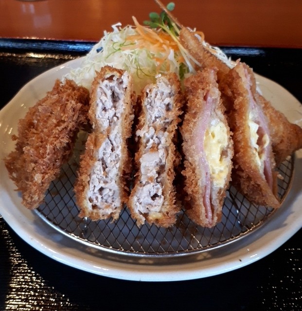 とんかつ だるま 家 山吹