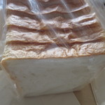 パン処 とと屋 - 角食