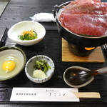 米沢牛牛鍋定食２７００円(税込）