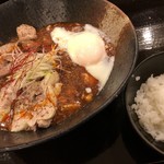 麻婆まぜそば 麻ぜろう - 麻婆まぜそば ライス付き