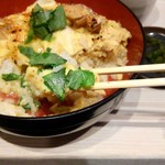 伊勢 - 親子丼・アップ