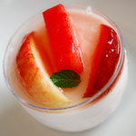 ペリゴール - 夏季：ピーチムース