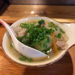 東寿し - お通し   じゃがいもが入ったスープ？  美味しい。