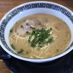 豚そば 武内製麺 - 本格博多豚骨ラーメン￥４８６