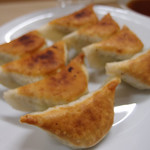 ギョーザ専門店 黒兵衛 - 