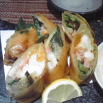 酒肆 門 - えびとエリンギの春巻き