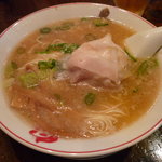 熟成細麺 宝屋 - トロ肉チャーシューメン