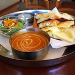 マヤ - Ａセット。ナンはチーズナンに変更