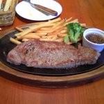 STEAK グラム - ランチのサーロインステーキは普通