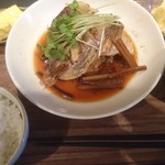 酒楽喰 - ランチ  本日の魚料理(鯛のかぶと煮)  1000円