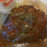 デミグラスソースはたっぷり♪