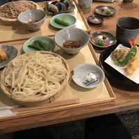 自家製粉石臼挽きうどん 青空blue 本店 - 