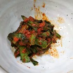 ラーメンフクロウ - ニラキムチを別皿で