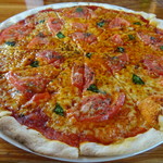 ピッツァリート - マルゲリータL（30cm）1600円  このサイズにしてはお得な値段か