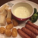 昭和食堂 - 女子会コースのチーズフォンデュ