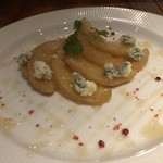 燻製イナダ商店 - リンゴとブルーチーズ