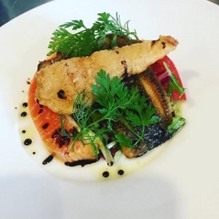 シェ モン アミ