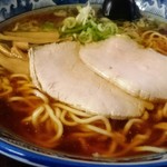 日の出食堂 - 正油ラーメン接写