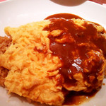 「フワッとオムレツカレー」（1,080円）