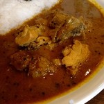 カレー&オリエンタルバル 桃の実 - ごろごろチキン