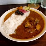 カレー&オリエンタルバル 桃の実 - キチンカリー大盛り