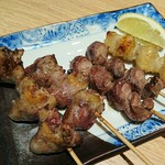 炭焼 おおだい。 - ハツ、砂肝、ぼんじり 100円串