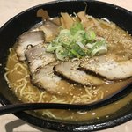 旭川らーめん かすい - 味噌チャーシュー麺