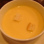 ステーキ カフェ ケネディ - コーンポタージュスープ