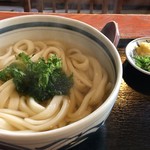 じん兵衛 - あおさうどん（720円）