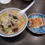 ぎょうざ家 県庁前店
