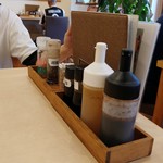 とんまさ - 卓上の様子。