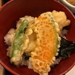 手打ちうどん処 伊賀 - とり天丼アップ