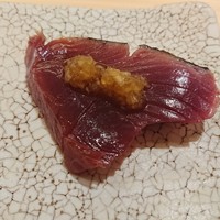 鮨 なんば 日比谷 - カツオ