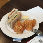 British Airways Galleries Lounge - 