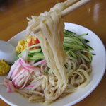 青竹手打ラーメン 日向屋 - 冷しでも、チュルチュル～プルン！」