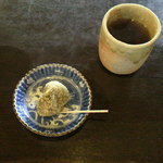 たねや日牟禮茶屋 - お茶とサービスのきな粉饅頭