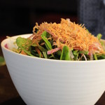 衣や - カリカリじゃこサラダ