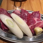 網焼きジンギスカン 羊肉酒場 悟大 - ショルダー６５０円