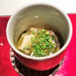 エクアトゥール - 黒鮑のフラン、鮑の肝のソース