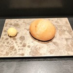 エクアトゥール - 自家製パン