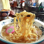 ミツワ食堂 - 麺リフト