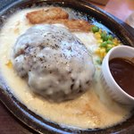 ガスト - チーズイン＆チーズオン ハンバーグ