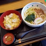杵屋 - 「親子丼定食 (834円)」