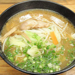 チャーリー - 野菜みそラーメン　３９０円