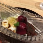 はらまさ - 牛乳のババロア・餡・アメリカンチェリー