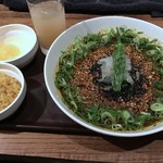 コロンビアエイト - 