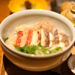 立場割烹 SSAW - 三色鯛の焼き込み飯 1000円 の三色鯛の焼き込み飯