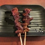 Yakitori Tonton - もつ 50円×2