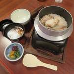 Yokosuka Koura Honten - 蟹釜飯